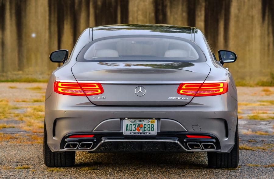  Mercedes-Benz S63 AMG Coupe 2015 года  (US) (фото 15 из 30)
